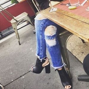 ZARA Ripped Jeans